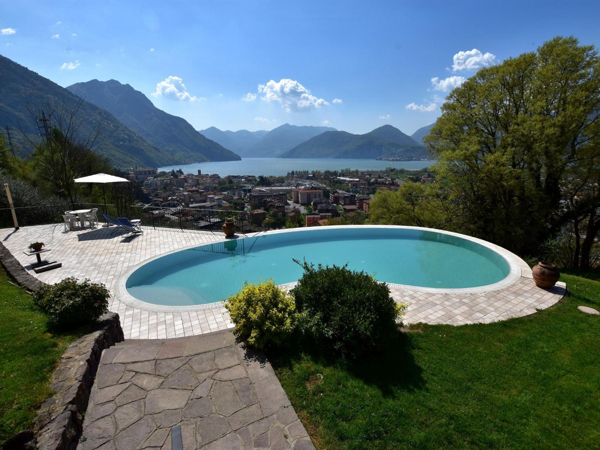 Villa In Pisogne With Pool Garden And Lake View Luaran gambar