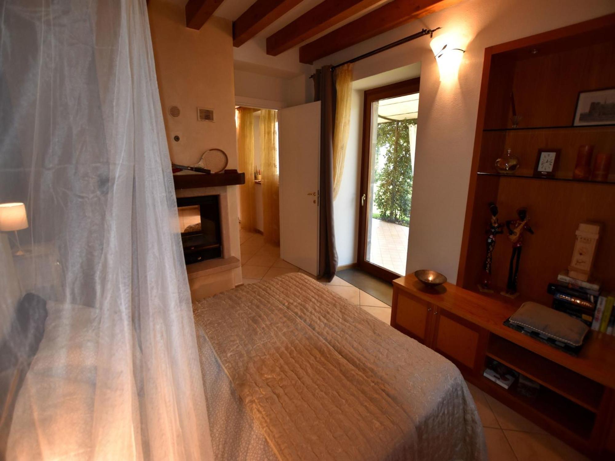 Villa In Pisogne With Pool Garden And Lake View Luaran gambar