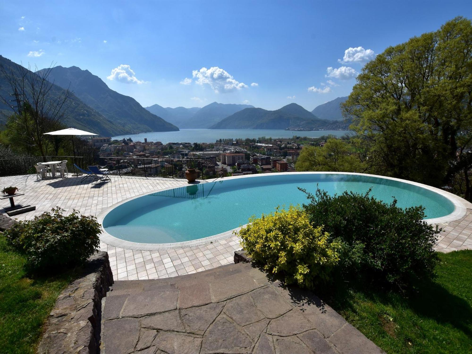 Villa In Pisogne With Pool Garden And Lake View Luaran gambar